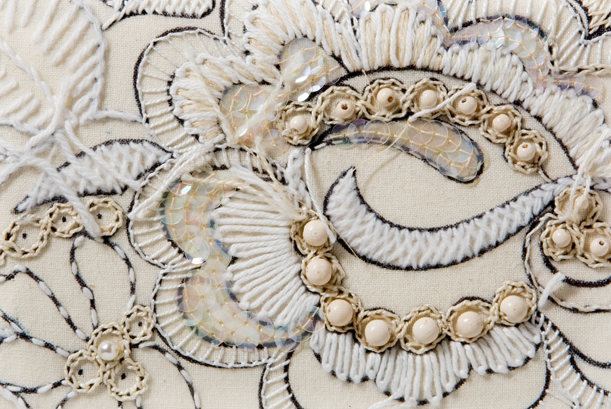 Het Borduurburo, Martine van 't Hul, embroidery by hand, borduren, handwerk, kunstenaar, embroidery