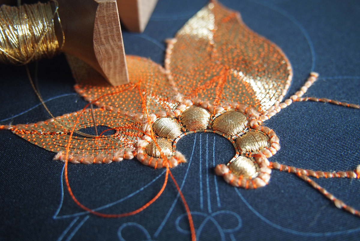 Het Borduurburo, Martine van 't Hul, embroidery by hand, borduren, handwerk, kunstenaar, embroidery