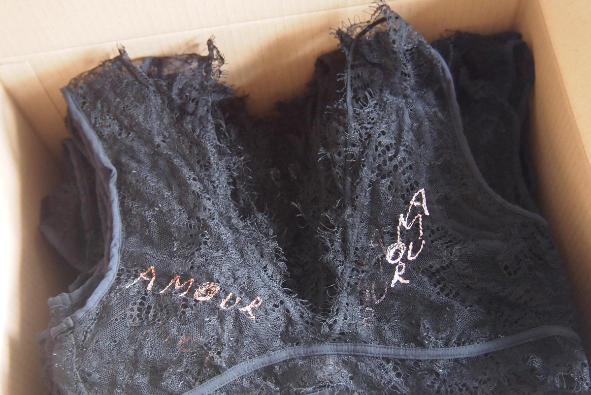 Het Borduurburo, Martine van 't Hul, Love Stories, borduren, handwerk, kunstenaar, embroidery