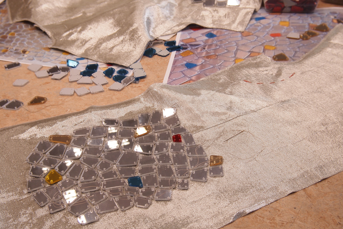 Het Borduurburo, Martine van 't Hul, Dutch National Opera, borduren, handwerk, kunstenaar, embroidery